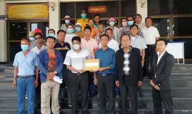 นายกเทศบาลอำนาจเจริญนำชาวบ้าน ร้อง นอภ.ไม่ยอมอนุมัติงบไฟฟ้าส่องสว่างระหว่างหมู่บ้าน