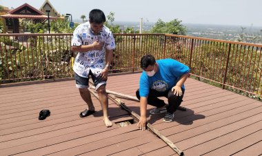 ระทึก!นักท่องเที่ยว เดินทอดอารมณ์ ชมทิวทัศน์ ลานชมวิวยอดเขาสะแกกรังพื้นไม้กรอบหักได้รับบาดเจ็บ