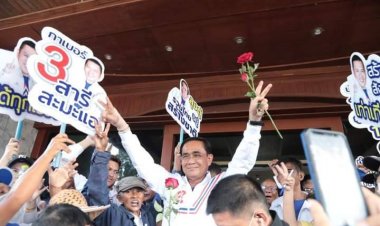 ชาวนราธิวาส-ปัตตานีแห่ต้อนรับ“พล.อ.ประยุทธ์” ลงพื้นที่หาเสียงชายแดนใต้