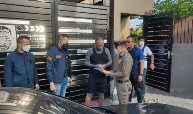 ตำรวจไซเบอร์บุกค้นบ้าน"เก่ง ลายพราง"ชักชวนเล่นพนันออนไลน์