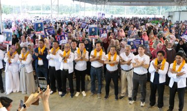 ดร.โภคิน นำทัพพรรคไทยสร้างไทยลงใต้โค้งสุดท้าย เปิดปราศัยใหญ่นราธิวาส ชูสร้างเศรษฐกิจใหม่ " ให้ประชาชนและชาติ