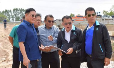 รองอธิบดีกรมชลประทานลงพื้นที่พิจิตรเร่งงานโครงการก่อสร้างประตูระบายน้ำคลองมาบขานาง