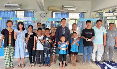 นอภ.สบเมย มอบ บัตร ปชช.ให้แก่ ผู้ได้รับสัญชาติไทย 10 ราย