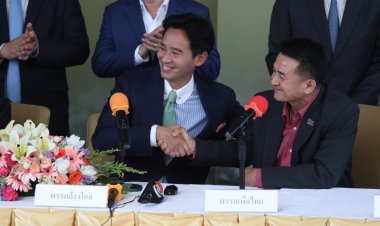 “FC เพื่อไทย”  ก้าวไกล เกาะติด “ศึกชิงประธานสภา” ใครไม่ตรง FC. ทอดทิ้ง