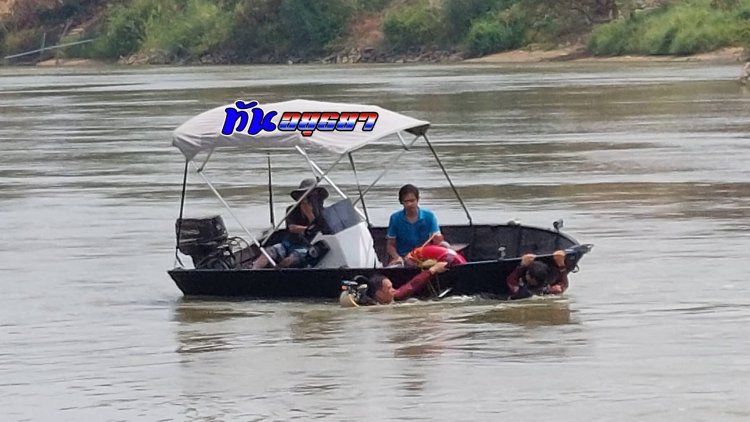นักประดาน้ำจากกู้ภัยอยุธยา เร่งค้นหาร่างผู้สูญหายใต้น้ำ ในเขตอำเภอบางบาล จังหวัดพระนครศรีอยุธยา