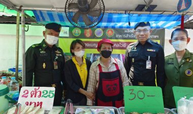 พล.ต. มานพ  แฝดกลาง พร้อมคณะลงพื้นที่ตรวจความก้าวหน้าโครงการประกอบอาชีเสริมกำลังพล