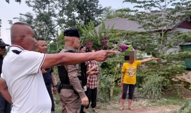 น้าโมโหหลานเซ็นเหล้าเพิ่มไม่ได้ คว้ามีดสู้กัน สุดท้ายโดนแทงดับสยอง