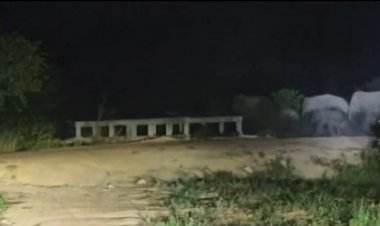 แล้งลาม!โขลงช้างป่าทับลานมรดกโลก กว่า 60 ตัว ลุยยึดสวนชาวบ้าน