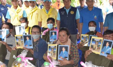 มูลนิธิราชประชานุเคราะห์เชิญสิ่งของพระราชทานผู้ประสบวาตภัยมุกดาหาร