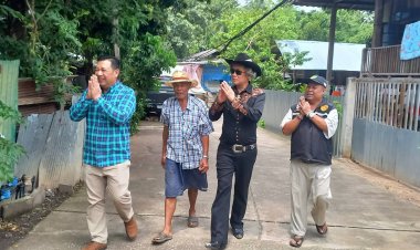 สท.นครแม่สอด ลงพื้นที่ตรวจสอบ สายโทรศัพท์ เคเบิ้ลและอินเตอร์เน็ตหย่อนต่ำ กลางถนนในชุมชน