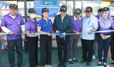 สโมสรโรตารีนราธิวาส มอบศาลาสาธารณะที่พักคอยรถ ให้แก่ประชาชนนราธิวาส