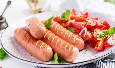 เนื้อแปรรูป บริโภคได้อย่างปลอดภัย ในปริมาณที่เหมาะสม