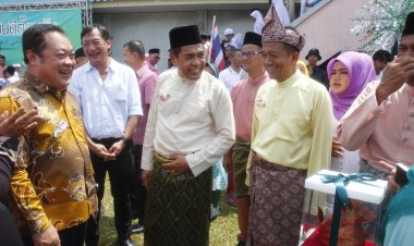 "พ.ต.อ.ทวี" ชู ตาดีกา คืออนาคต -  ชาวยะรังสุดปลื้ม ว่าทีรัฐมนตรีร่วมงานตาดีกา