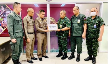 ทหารภาค4ตบเท้าเข้าพบพนักงานสอบสวนภูธรเมืองปัตตานี เพื่อกล่าวโทษอาญาและความผิดทางคอมพิวเตอร์ปัตตานี