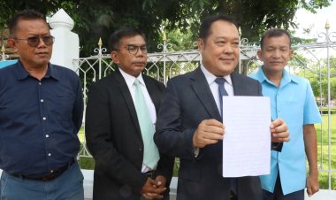 ศาลจังหวัดยะลา นัดสืบพยานโจทก์   “พ.ต.อ.ทวี” หลัง พรรคประชาชาติ ถอนฟ้อง “อัยย์ เพชรทอง” โพสต์หมิ่นประมาทสำนึกผิด