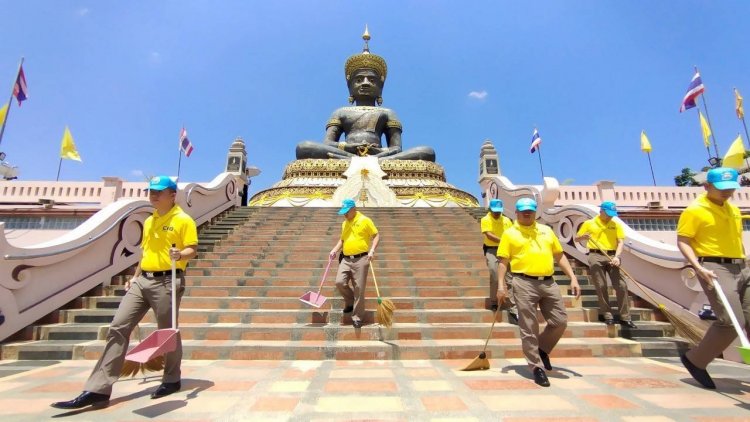 ตร.ทางหลวงเพชรบูรณ์ บำเพ็ญประโยชน์ถวายเป็นพระราชกุศล “พระบรมราชินี”