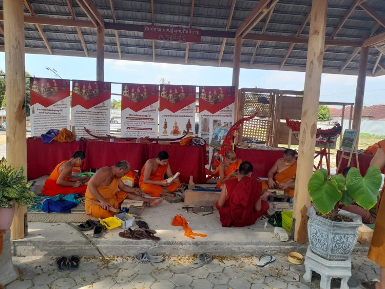 ศูนย์การเรียนรู้พุทธศิลป์วัดแสงดาว พื้นที่สร้างสรรค์งานเชิงช่างศิลป์พื้นถิ่นน่าน มากกว่ากิจกรรมเวิร์คช๊อป คือการอนุรักษ์และต่อยอดภูมิปัญญา