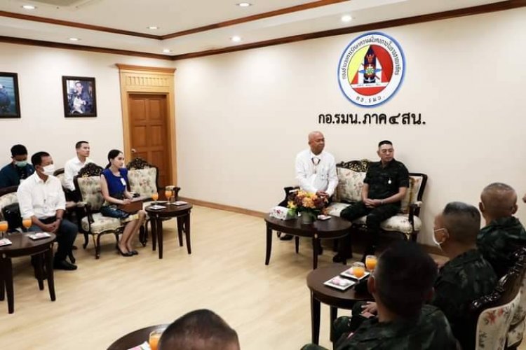 แขวงทางหลวงปัตตานี เข้าพบ มทภ.4 หารือเรื่องย้ายด่านจุดตรวจเพื่อก่อสร้างถนน