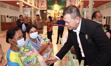 เลขาฯ ศอ.บต. ลงพื้นที่ อ.รือเสาะให้กำลังชาวไทยพุทธได้รับผลกระทบเหตุไฟใต้