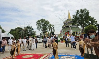 คณะศิษยานุศิษย์จัดงานพิธีอายุวรรณะมงคลแด่พระครูมงคลธรรม( หลวงปู่ใหญ่)   เกจิดังปราจีนบุรี