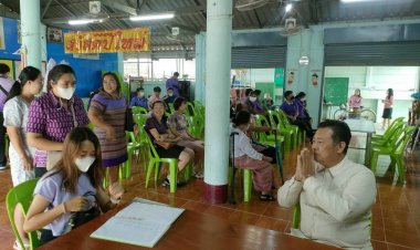 "นุ้ยส์ เมืองฉอด -จ.ป.ส -หมอ ตอไม้"ลงพื้นที่ร่วมกับคณะครูเยี่ยมเยือนบ้านนักเรียน