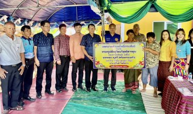 นายอำเภอขุนหาญ ใส่ใจ มอบบ้านผู้ยากไร้พิการ ผู้สูงวัย สโแกน บ้านกินอิ่ม นอนอุ่น