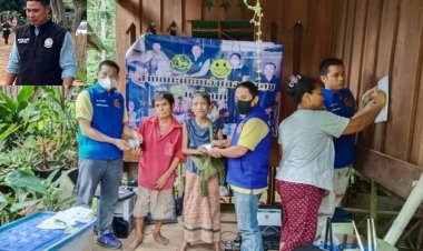 "นายอำเภอตั้ม" ออกหน่วยให้บริการทำบัตรประชาชนเคลื่อนที่ให้ประชาชน อ.สบเมย ถึงที่-ถึงบ้าน