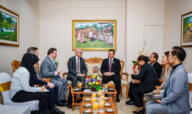 เลขาฯศอ.บต.ต้อนรับเอกอัครราชทูตสหราชอาณาจักร แลกเปลี่ยนมุมมองการพัฒนาชายแดนใต้