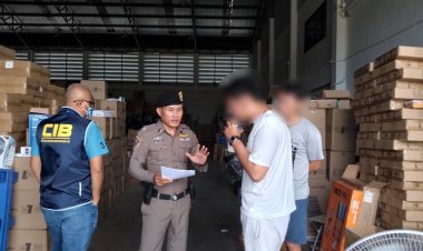 ทลายโกดังสินค้าไฟตกแต่งประดับ-พัดลมไฟฟ้าเถื่อน ไม่มีเครื่องหมายมอก.