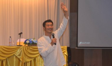 “ธนาธร”ขอแรงส่งเสียงถึง ส.ว.-“วิโรจน์”ยัน ผลประโยชน์ปชช.สำคัญกว่าตำแหน่ง