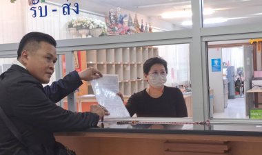 "นพรุจ"บุกถามกกต.ยื่นยุบเพื่อไทยไปถึงไหนแล้วขีดเส้นส่งศาลรธน.24 ก.ค.นี้