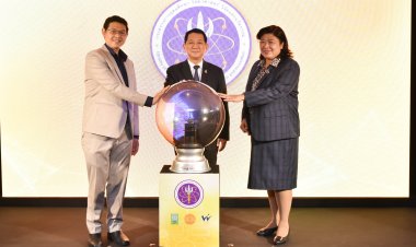 ปลัด อว. เปิดตัวระบบ “COMMU MAX” นวัตกรรมการสื่อสารภาครัฐที่เชื่อมต่อเป็นเครือข่ายครอบคลุมทั่วประเทศ ยกระดับการสื่อสารของภาครัฐ