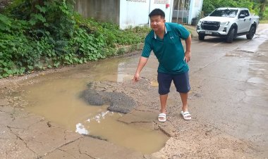 ชาวบ้านร้องทน.แม่สอดแก้ไขท่อลอดถนนพังทางเข้าบ้านแม่สอดวิลเลจหวั่นเกิดอุบัติเหตุ