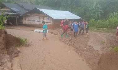 ฝนถล่มอุ้มผางน้ำป่าไหลหลาก ถนนพังชำรุดเสียหาย-ปภ.สั่งผู้นำท้องถิ่นเร่งสำรวจความเสียหาย