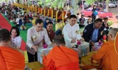 พ่อเมืองแม่ฮ่องสอน เป็นประธานพิธีถวายเทียนพรรษา 177 วัด จังหวัดชายแดนภาคเหนือ