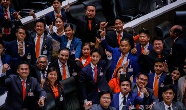 ความผิดพลาดของ"ก้าวไกล" ไม่ยอมเลิกบางนโยบาย-เป็นฝ่ายค้าน เชื่อเกิดชุมนุมใหญ่