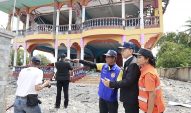 เลขา ศอ.บต.ลงพื้นที่ซับน้ำตากเหยื่อระเบิดตลาดมูโน๊ะ-ย้ำดูแล ปชช. - ยกระดับ 'เข้มงวดสูงสุด'