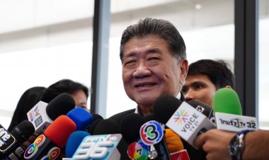 "เพื่อไทย"แถลงเลื่อจัดตั้งรัฐบาล หลัง "วันนอร์" เลื่อนโหวตนายกฯ 4 ส.ค.ไม่มีกำหนด