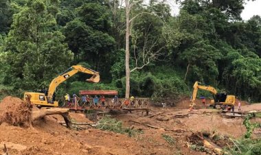 แจ้งเตือนปชช.สัญจรเส้นทาง 105 ท่าสองยาง จ.ตาก-สบเมย จ.แม่ฮ่องสอน ระวังเป็นพิเศษเหตุถนนทรุด