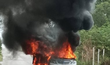 ลูกค้า" เบนซ์ "งง! ออกศูนย์ เช็คระยะ  7 หมื่นโล ไฟลุกท่วมวอดทั้งคัน!