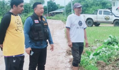 “นุ้ยส์ เมืองฉอด จับมือ จ.ป.ส.- สท.มอไซค์”ลุยขุดลอกทางระบายน้ำถนนแม่สอด-ตาวแก้ท่วมขังเทศบาลนครแม่สอด25