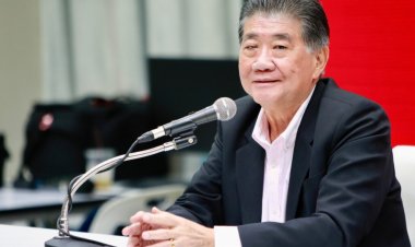 กลิ่นตุโชยแรง!'พท.' จี้รัฐบาลรักษาการ รักษามารยาทตามธรรมเนียมปฏิบัติปมโยกย้ายขรก. รอรัฐบาลใหม่เข้ามาบริหารประเทศ