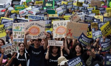 ชาวเกาหลีใต้ฮือประท้วงญี่ปุ่นเล็งปล่อยน้ำปนเปื้อนกัมมันตภาพรังสีปลาย ส.ค.นี้ หวั่นทำลายระบบนิเวศน์ทะเล