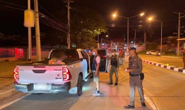 ทะลักต่อเนื่อง!ตำรวจทางหลวงกรุงเก่าสกัดจับคนขับลักลอบขนแรงงานเมียนมาซุกกระบะ 15 คน