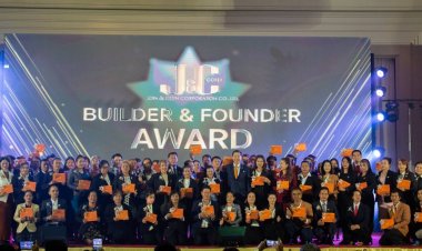 J&C ฉลองก้าวที่ยิ่งใหญ่บนความสำเร็จของผู้สร้างและผู้สถาปนา“BUILDER & FOUNDER AWARD"