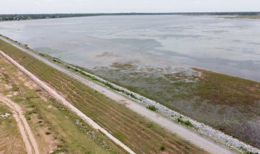 ฝนทิ้งช่วงยาวนานอ่างเก็บน้ำห้วยตะคร้อโคาชเหลือปริมาณน้ำใช้การได้แค่ 43% (ชมคลิป)
