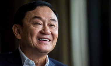 สื่อนอกเกาะติด ‘ทักษิณกลับไทย’ หลังบินจากดูไบมารออยู่ที่สิงคโปร์