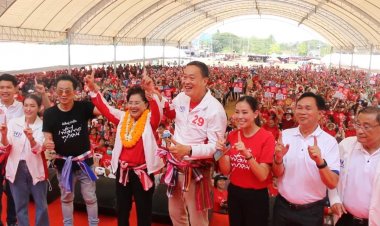 นักวิชาการฟันธงรัฐบาลเพื่อไทยอยู่ไม่ครอบ 4 ปี ชี้ต้องเจอสารพัดปัญหาทั้งศึกนอกศึกในถาโถมใส่