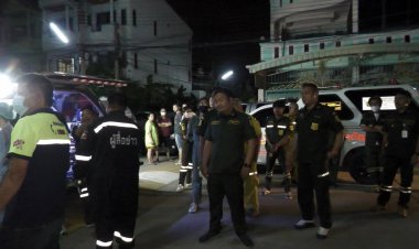 พ่อเครียดหนี้สินค้ำประกันแถมเคราะห์ซ้ำถูกแอฟเงินกู้ตุ๋นสูญกว่าล้านฆ่าลูก-เมีย ปาดคอตัวเองสาหัส