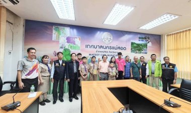 นายก ทน.แม่สอดยกย่องเด็กนักเรียนรร.เทศบาลวัดดอนแก้วชนะเลิกแข่งขันวิชาการและกีฬา